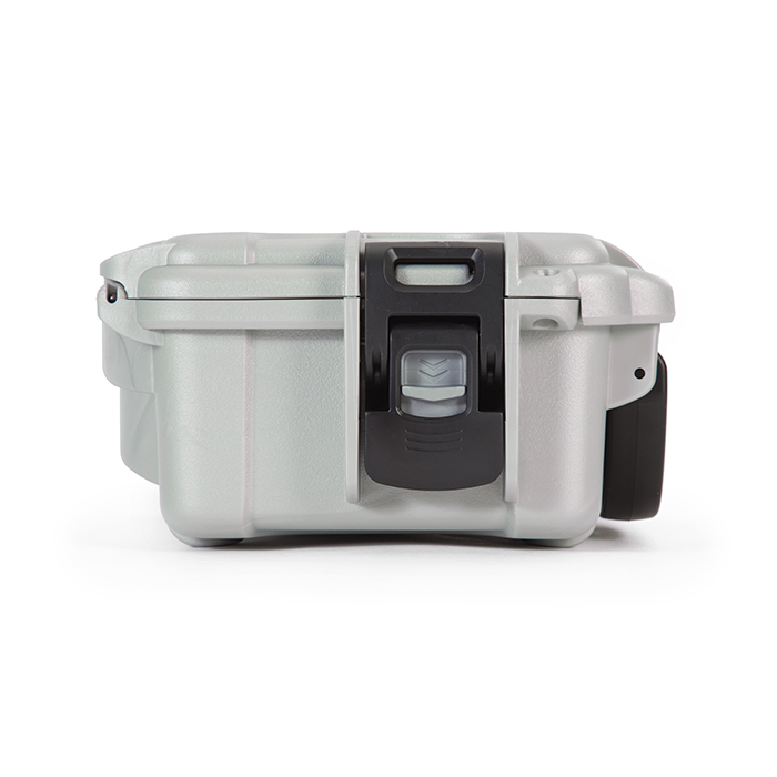 Valise étanche NANUK 903 argent